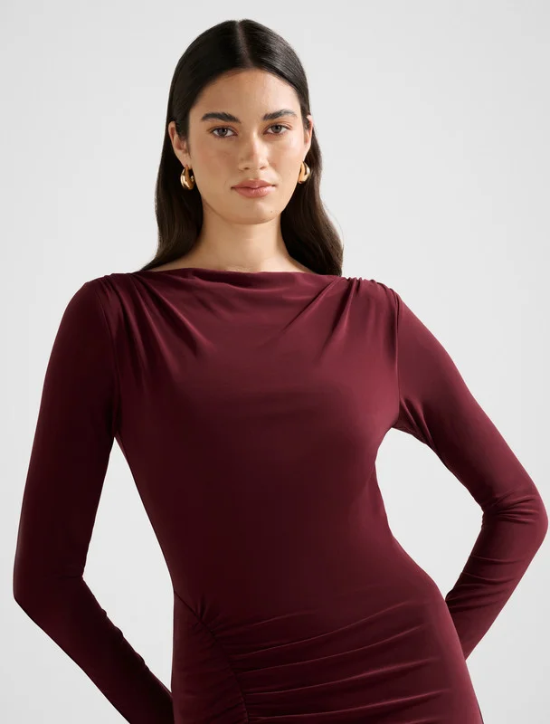 forever new  CHERIE Jersey Long Sleeves Maxi Dress for Women | Best Price UAE